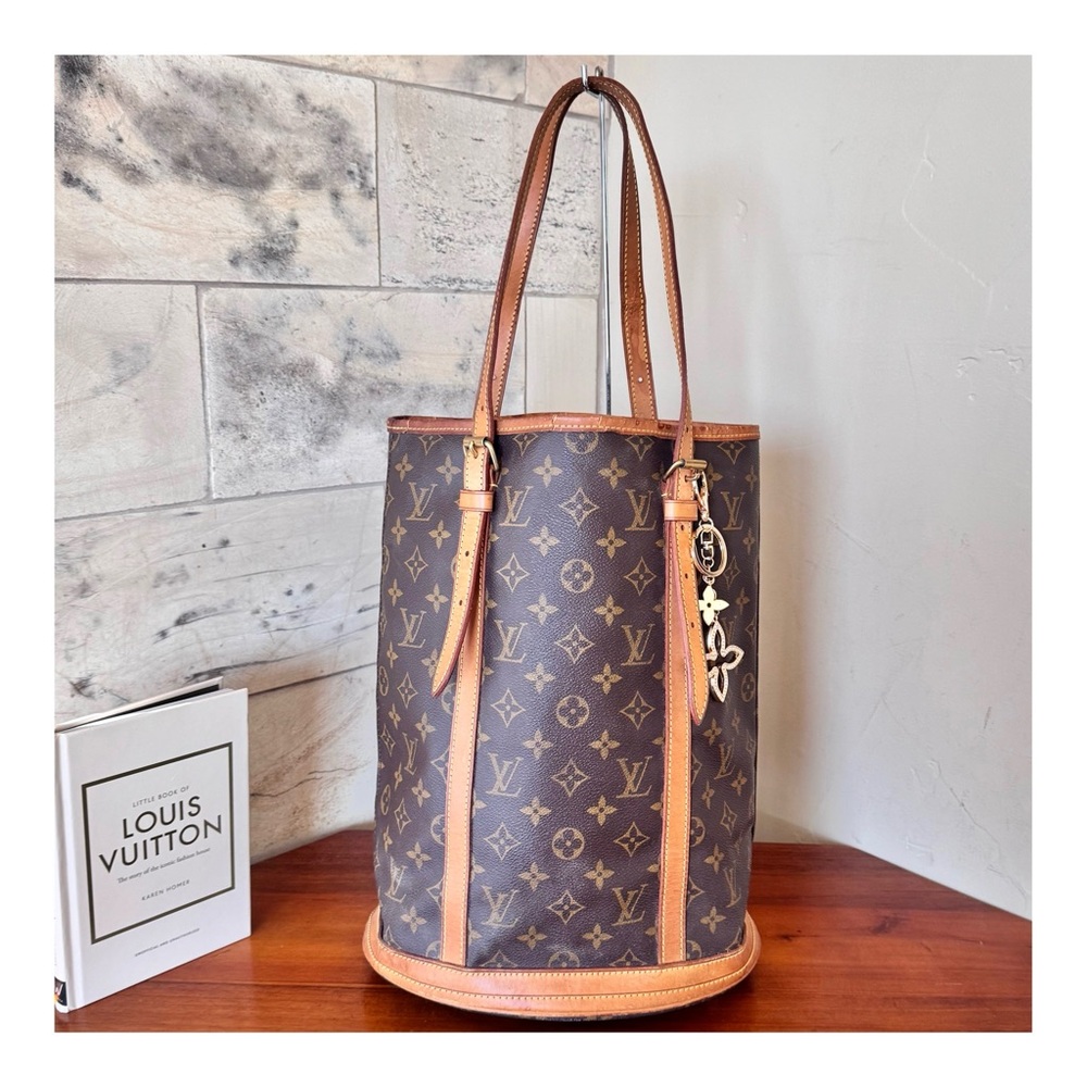 Louis Vuitton Brown Monogram Bucket Tote with Vachetta Trim